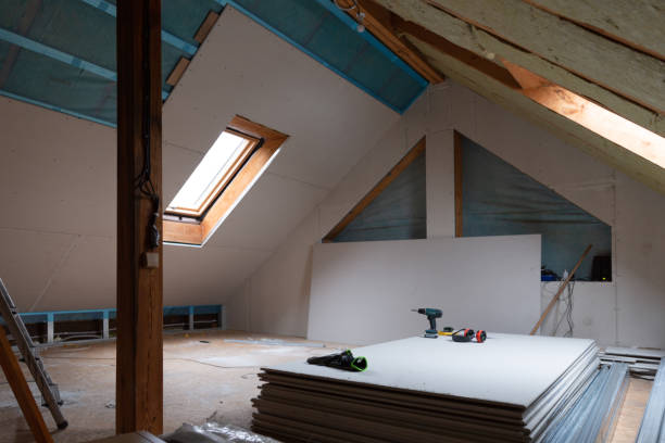 Best Insulation Installation Services in Manistique, MI